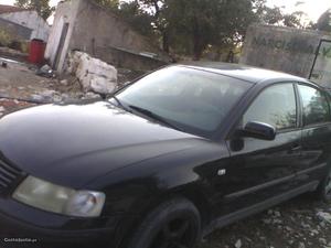 VW Passat Carro Julho/99 - à venda - Ligeiros Passageiros,