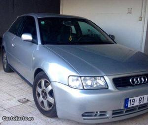 Audi A3 Spo Maio/00 - à venda - Ligeiros Passageiros,