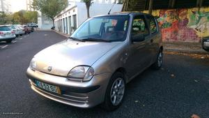 Fiat Seicento 1.1 SX Agosto/01 - à venda - Ligeiros