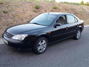 Ford Mondeo 2.0 tdci a/c  Outubro/02 - à venda -