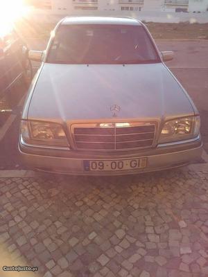 Mercedes-Benz C 180 elegance Fevereiro/96 - à venda -