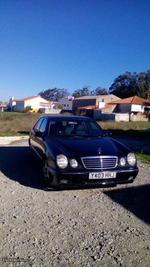 Mercedes-Benz E 220 Mercedes e 220 cdi Março/01 - à venda