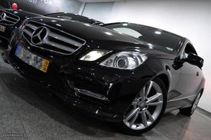 Mercedes-Benz E 250 Coupe Avantgarde Outubro/12 - à venda -