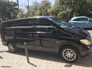 Mercedes-Benz Vito 115CDI 9 lugares Fevereiro/04 - à venda