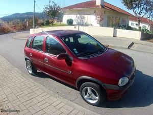 Opel Corsa 1.2 otimo estado Fevereiro/97 - à venda -