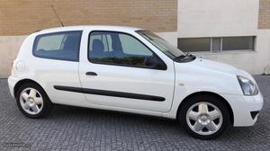 Renault Clio 1.5 dCi Storia Outubro/06 - à venda -