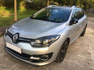 Renault Mégane bose 1.6 Junho/15 - à venda - Ligeiros