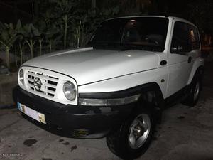 SsangYong Korando jeep Outubro/98 - à venda - Pick-up/