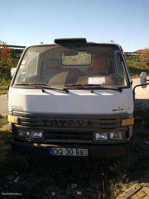 Toyota Dyna Dyna250 ligeira Julho/91 - à venda - Pick-up/