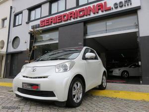 Toyota iQ 1.4 D-4D Março/09 - à venda - Ligeiros