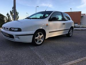 Fiat Bravo 1.9 TD Novembro/98 - à venda - Comerciais / Van,