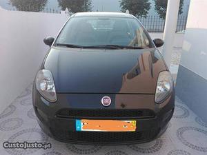 Fiat Grande Punto 1.2 Start & Stop Março/13 - à venda -