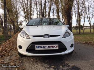 Ford Fiesta TDCI Outubro/11 - à venda - Ligeiros