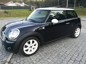 MINI Cooper D 1.6 GPS Tecto Outubro/09 - à venda - Ligeiros