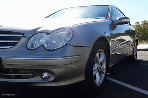 Mercedes-Benz CLK 270 Avantgarde Janeiro/04 - à venda -