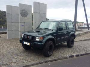 Mitsubishi Pajero  TD Novembro/96 - à venda - Pick-up/