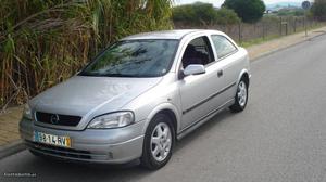 Opel Astra 1.7 DTI SPORT COUPE Junho/01 - à venda -