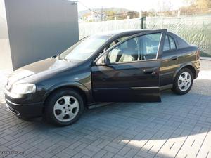 Opel Astra 17.DTI Dezembro/00 - à venda - Ligeiros