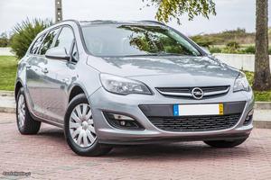 Opel Astra Sports Tourer CDTI Setembro/14 - à venda -