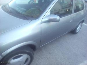 Opel Corsa 1.5 TD Sport Setembro/93 - à venda - Ligeiros