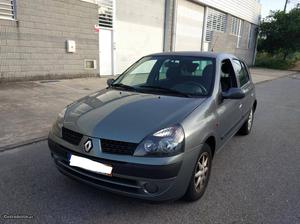 Renault Clio Sensores,airbag,AC Fevereiro/02 - à venda -