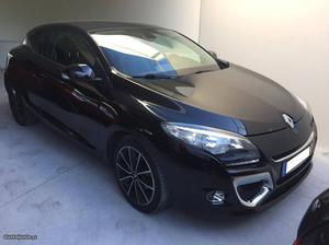 Renault Mégane Coupe 1.5 DCi Bose Junho/12 - à venda -