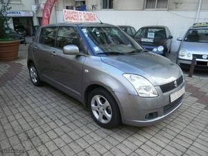 Suzuki Swift 1.3i (16V) GLX - A.C Julho/07 - à venda -