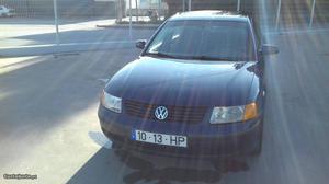 VW Passat 3b Outubro/97 - à venda - Ligeiros Passageiros,