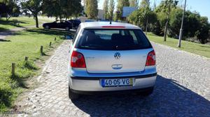 VW Polo 1.2 c/ Alarme Julho/03 - à venda - Ligeiros