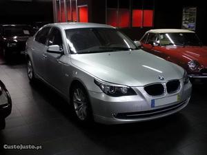 BMW 520 D km Dezembro/09 - à venda - Ligeiros