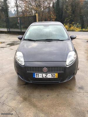 Fiat Punto 1.3 M-Jet Free Star&Stop Julho/11 - à venda -