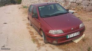 Fiat Punto 75cv Agosto/96 - à venda - Ligeiros Passageiros,