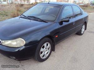 Ford Mondeo BAP Abril/98 - à venda - Ligeiros Passageiros,