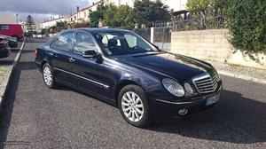 Mercedes-Benz E 220 Elegance Aut. 170cv Julho/07 - à venda