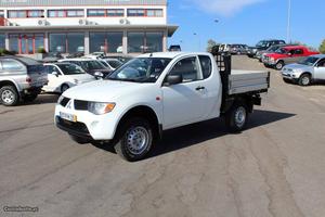 Mitsubishi Lx4 Club Cab 4lug Março/08 - à venda -