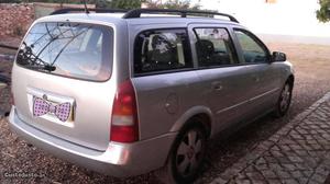 Opel Astra 1.4 combi Março/03 - à venda - Ligeiros