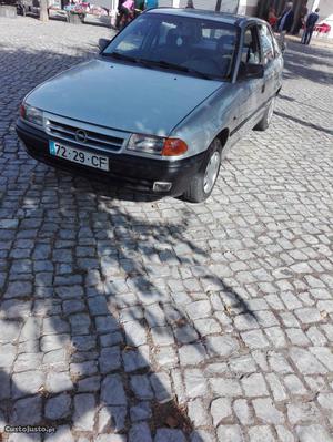 Opel Astra Astra impecável Maio/93 - à venda - Ligeiros