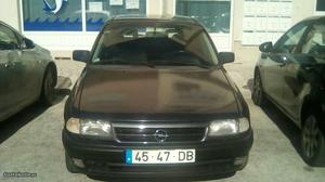 Opel Astra Opel Astra 1.4 Dezembro/93 - à venda - Ligeiros