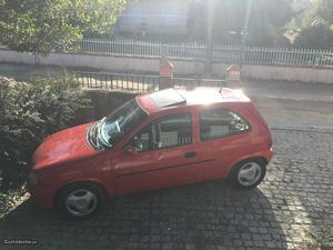 Opel Corsa 1.4 sport Janeiro/94 - à venda - Ligeiros
