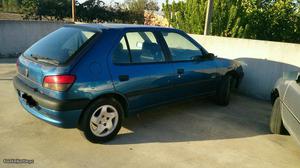 Peugeot 306 xs Dezembro/99 - à venda - Ligeiros