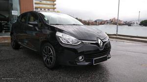 Renault Clio 0.9 TCE Luxe GPS Março/13 - à venda -