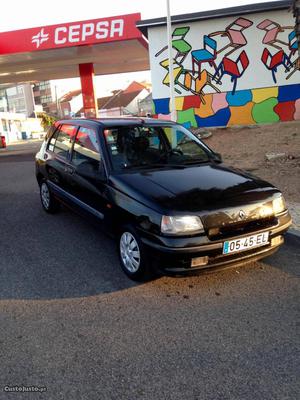 Renault Clio 1.2 Excelente Novembro/95 - à venda - Ligeiros