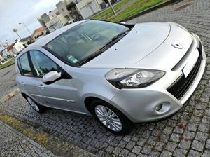 Renault Clio 1.5DCI Dynamique Junho/09 - à venda - Ligeiros