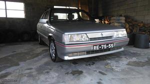 Renault Gasolina Janeiro/89 - à venda - Ligeiros