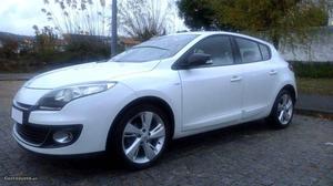 Renault Mégane 1.5 DCI BOSE Julho/12 - à venda - Ligeiros