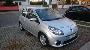 Renault Twingo 1.2 Yahoo c/Novo Abril/11 - à venda -