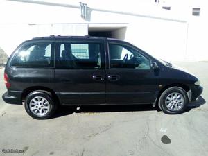 Chrysler Voyager  Agosto/99 - à venda - Ligeiros