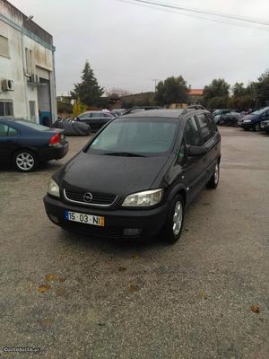 Opel Zafira 7 lugares Maio/99 - à venda - Ligeiros