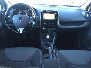 Renault Clio IV Sport Tourer dci Janeiro/16 - à venda -