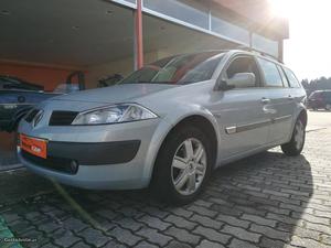 Renault Mégane Break Novembro/03 - à venda - Ligeiros